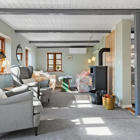 Holiday home In With Wifi